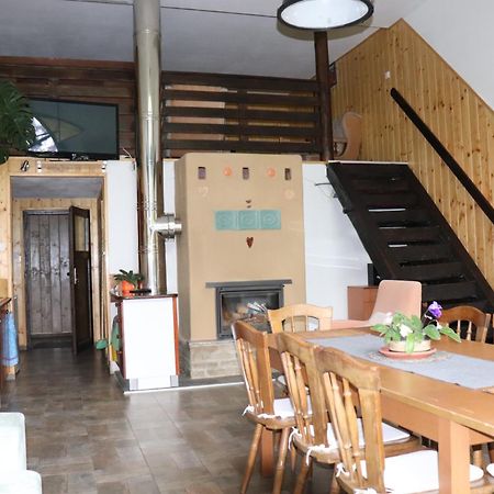 Hostinec Stará Krčma Stratená Esterno foto
