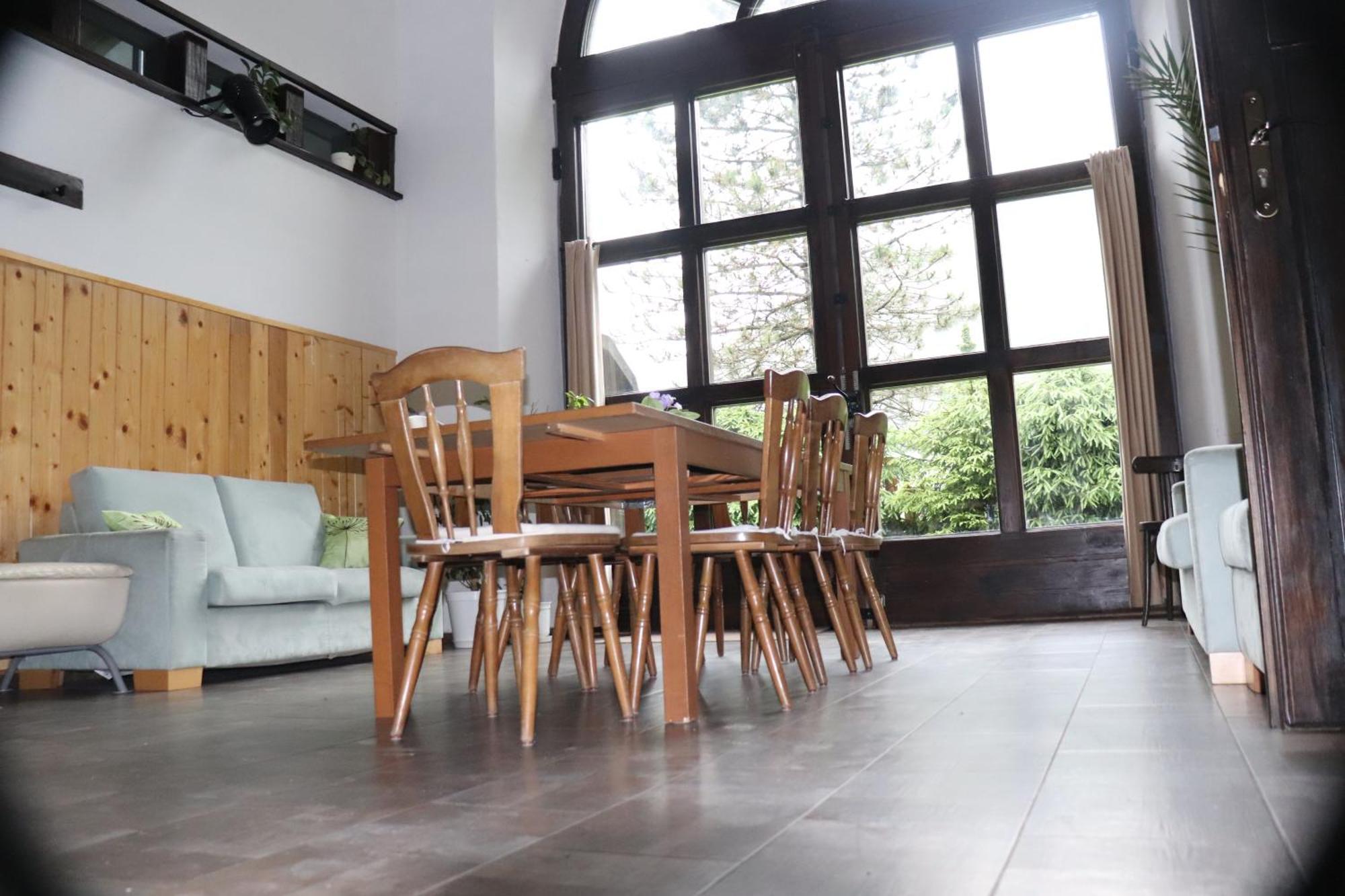 Hostinec Stará Krčma Stratená Esterno foto